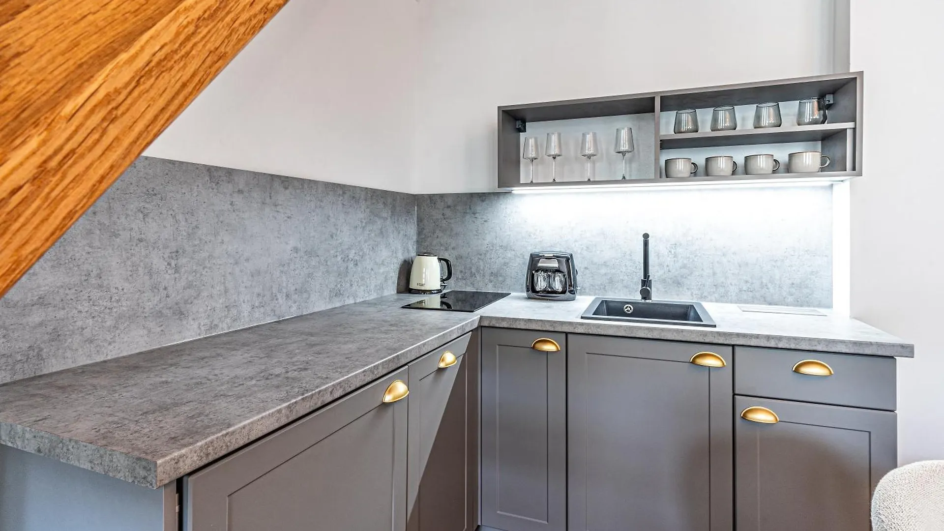 Beautifully Renovated Apartments At Lesser Town Prague 0*,
